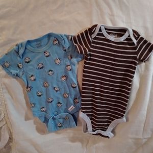 2 Carter's NB Onsies